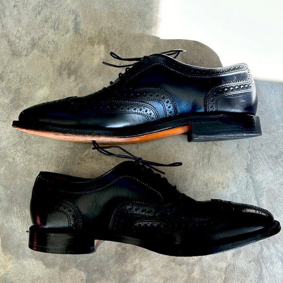 Allen Edmonds McAllister Wingtip Dress Shoes - Men’s Size 8 1/2 - Like New - Picture 5 of 7